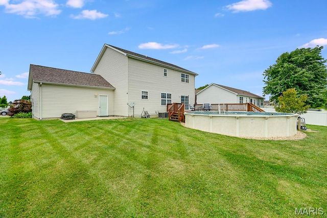 169 Patton Drive, Bethalto, IL 62010