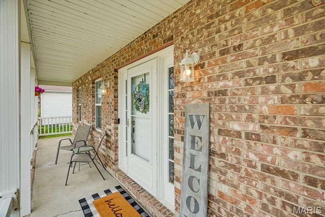169 Patton Drive, Bethalto, IL 62010
