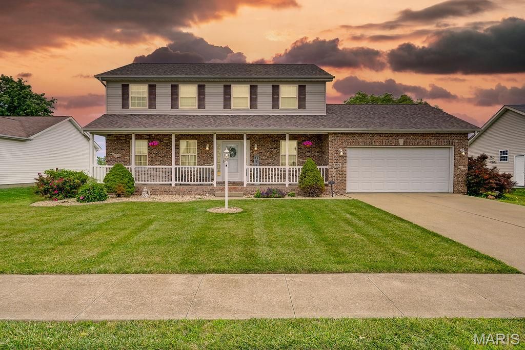 169 Patton Drive, Bethalto, IL 62010