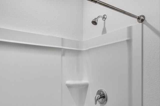 925 Birkdale Drive, Ennis, TX 75119