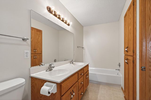 15493 Yellow Pine Street NW, Andover, MN 55304
