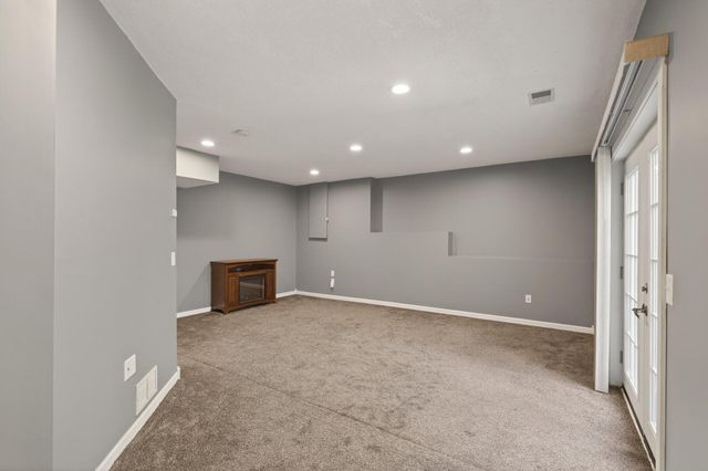 15493 Yellow Pine Street NW, Andover, MN 55304