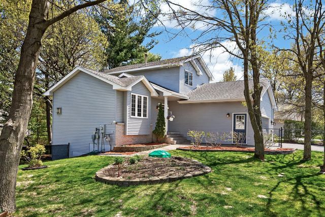 15493 Yellow Pine Street NW, Andover, MN 55304