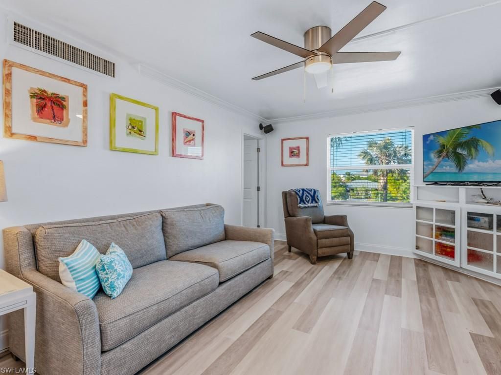1146 Bald Eagle DR D8, MARCO ISLAND, FL 34145 — photo 4