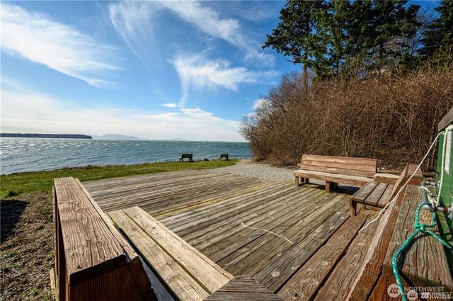 8127 Comox Road, Birch Bay, WA 98230
