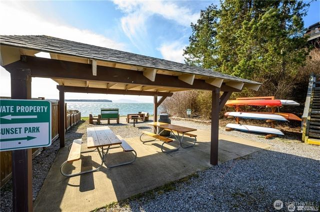 8127 Comox Road, Birch Bay, WA 98230