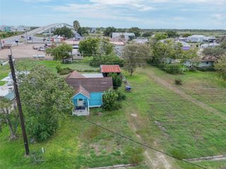 863 Lewis Street, Matagorda, TX 77414