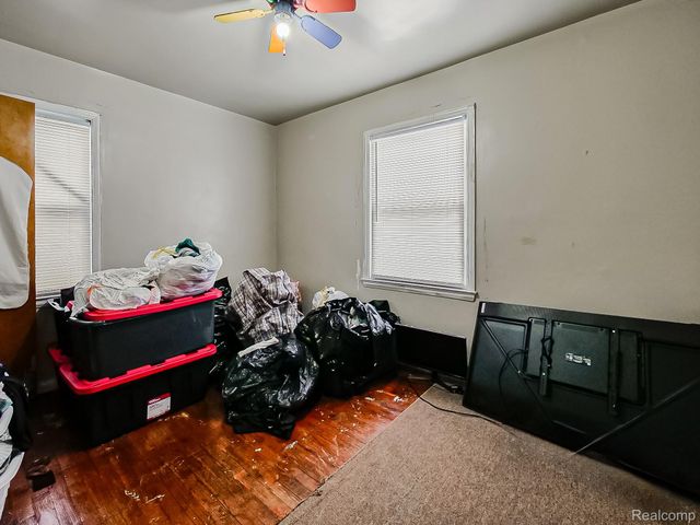 19811 Harlow Street, Detroit, MI 48235
