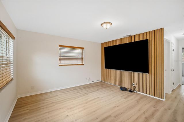 6610 S MASCOTTE STREET, Tampa, FL 33616