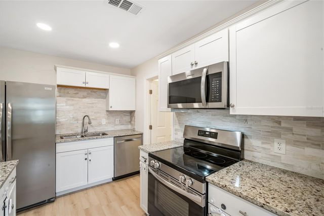 6610 S MASCOTTE STREET, Tampa, FL 33616