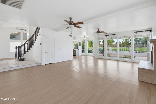 6914 W Escuda Drive, Glendale, AZ 85308