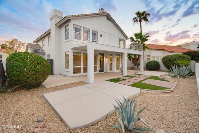 6914 W Escuda Drive, Glendale, AZ 85308