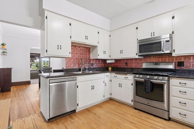 1732 Hague Avenue, Saint Paul, MN 55104