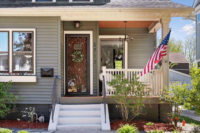 1732 Hague Avenue, Saint Paul, MN 55104