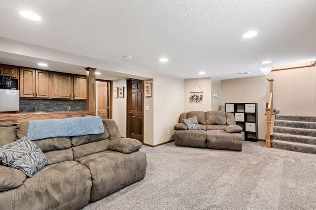 1732 Hague Avenue, Saint Paul, MN 55104