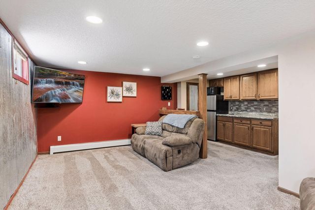 1732 Hague Avenue, Saint Paul, MN 55104