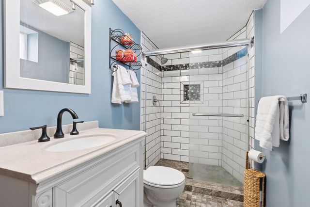 1732 Hague Avenue, Saint Paul, MN 55104