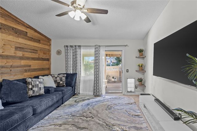 860 Tangerine, Corona, CA 92879