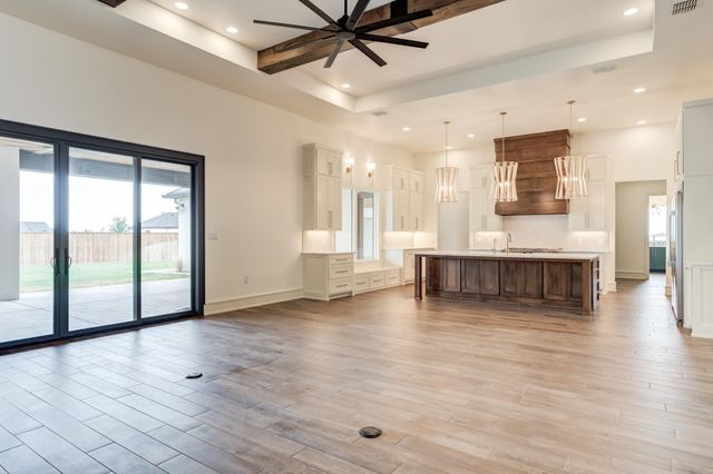 7710 46th Street, Lubbock, TX 79407