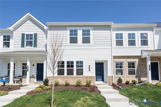 253 Greenpark Rd, Sandston, VA 23150