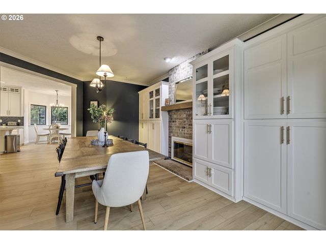 5120 Sw WICHITA St, Tualatin, OR 97062