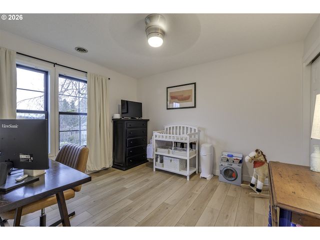 5120 Sw WICHITA St, Tualatin, OR 97062