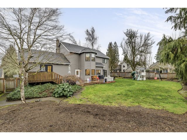 5120 Sw WICHITA St, Tualatin, OR 97062