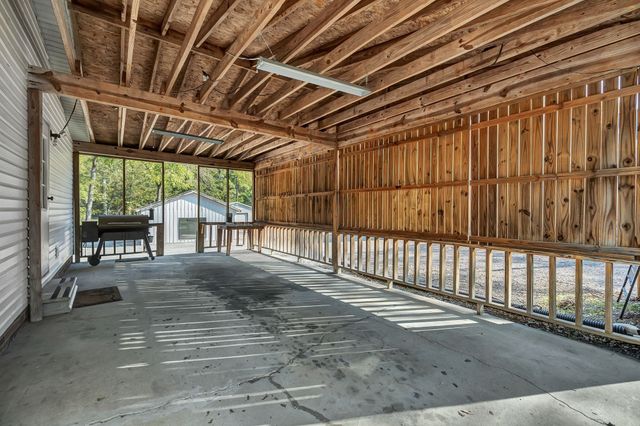 1111 Hamilton Chambers Rd, Lebanon, TN 37087