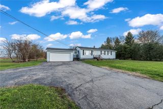 2352 Sweden Walker Road, Clarkson, NY 14420