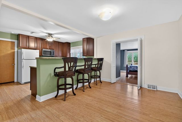 730 Newberry Avenue, La Grange Park, IL 60526