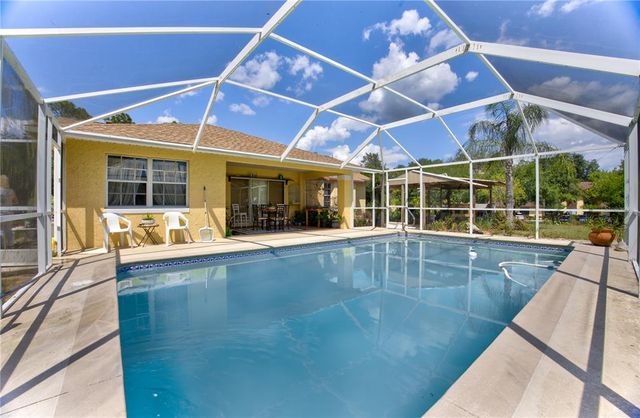 567 SILVER COURSE RUN, Ocala, FL 34472