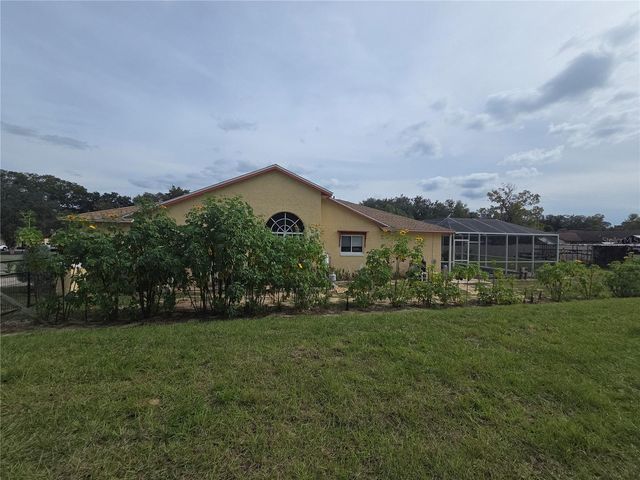 567 SILVER COURSE RUN, Ocala, FL 34472