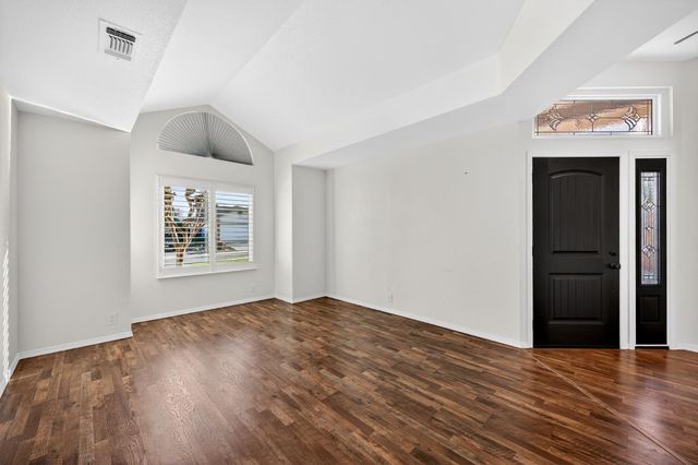 8855 Glori Dawn Dr, Orangevale, CA 95662