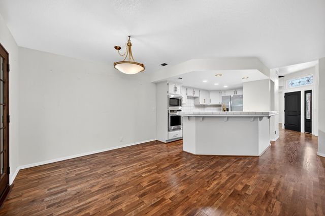 8855 Glori Dawn Dr, Orangevale, CA 95662