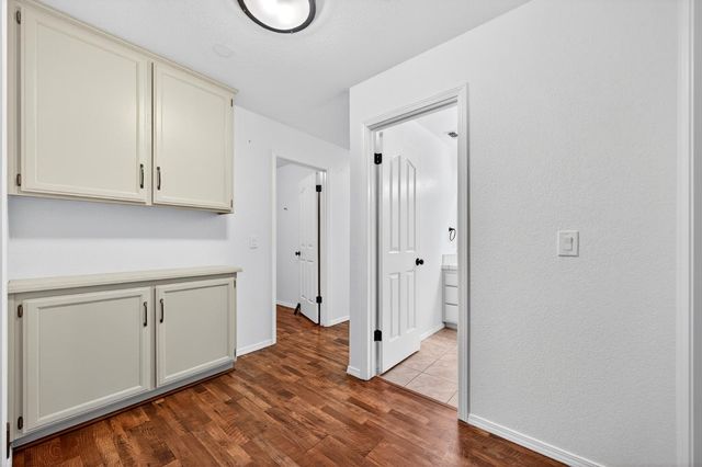 8855 Glori Dawn Dr, Orangevale, CA 95662