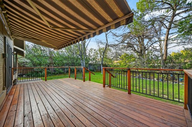 8855 Glori Dawn Dr, Orangevale, CA 95662