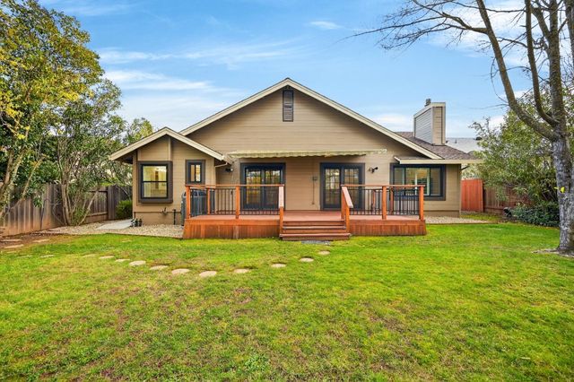 8855 Glori Dawn Dr, Orangevale, CA 95662