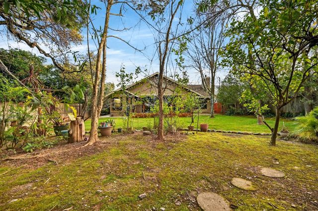 8855 Glori Dawn Dr, Orangevale, CA 95662