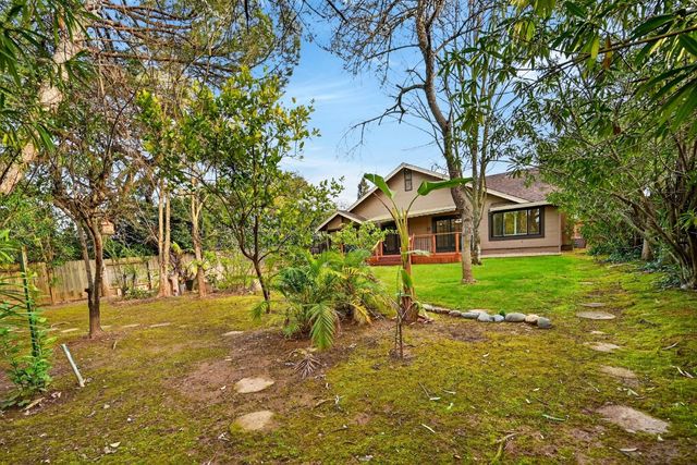 8855 Glori Dawn Dr, Orangevale, CA 95662