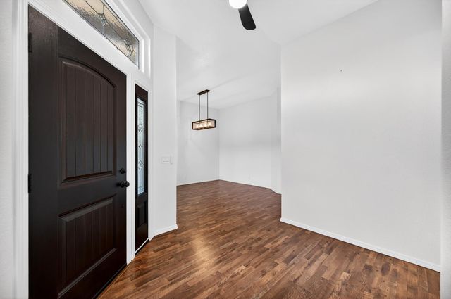 8855 Glori Dawn Dr, Orangevale, CA 95662