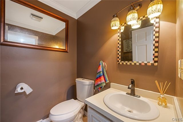 1707 Pompey Center Road, Fabius, NY 13063