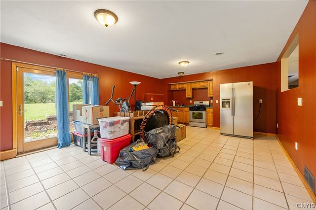 1707 Pompey Center Road, Fabius, NY 13063
