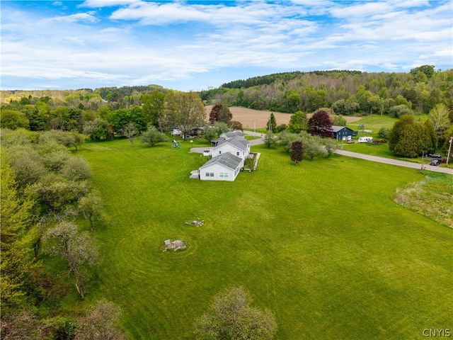 1707 Pompey Center Road, Fabius, NY 13063