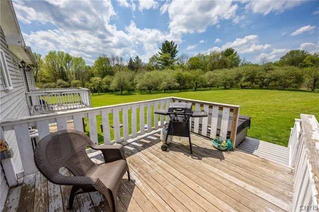 1707 Pompey Center Road, Fabius, NY 13063