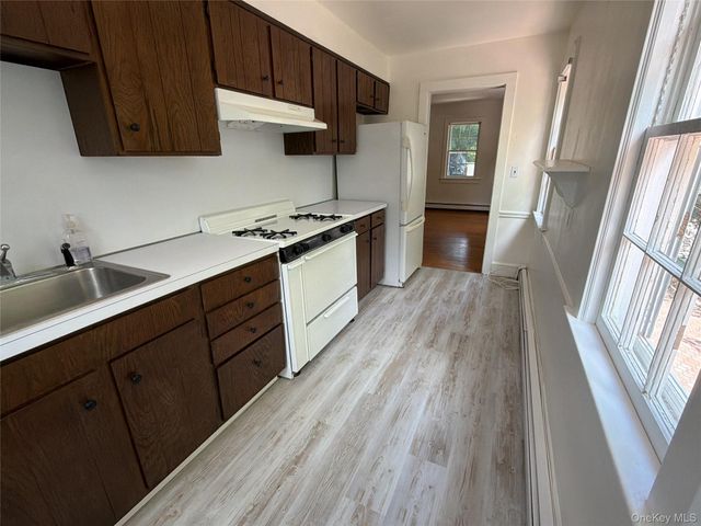 6A Raven Way, Pleasantville, NY 10570
