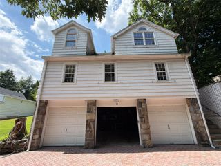 6A Raven Way, Pleasantville, NY 10570