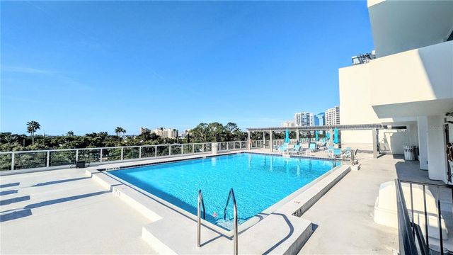 101 S GULFSTREAM AVENUE 7E, Sarasota, FL 34236