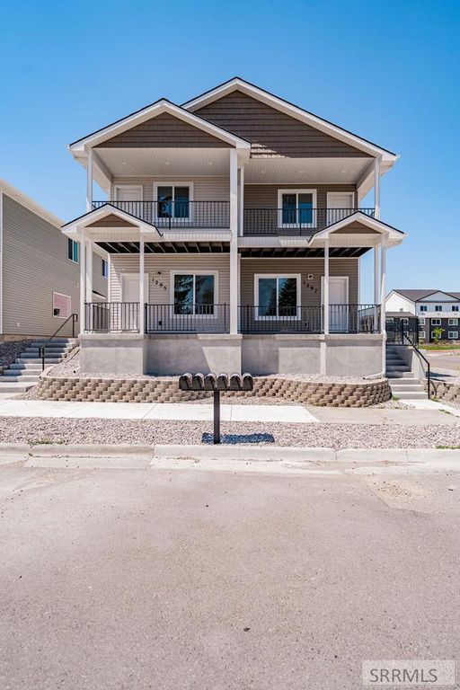 Image 1 of property listing at 1295/1297 Bear Avenue, Idaho Falls, ID 83402