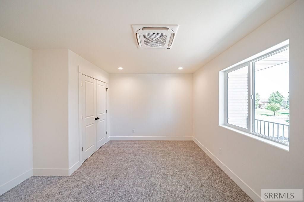 Image 17 of property listing at 1295/1297 Bear Avenue, Idaho Falls, ID 83402
