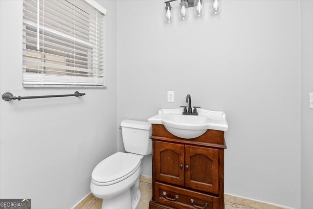 103 Draper Street, Warner Robins, GA 31088